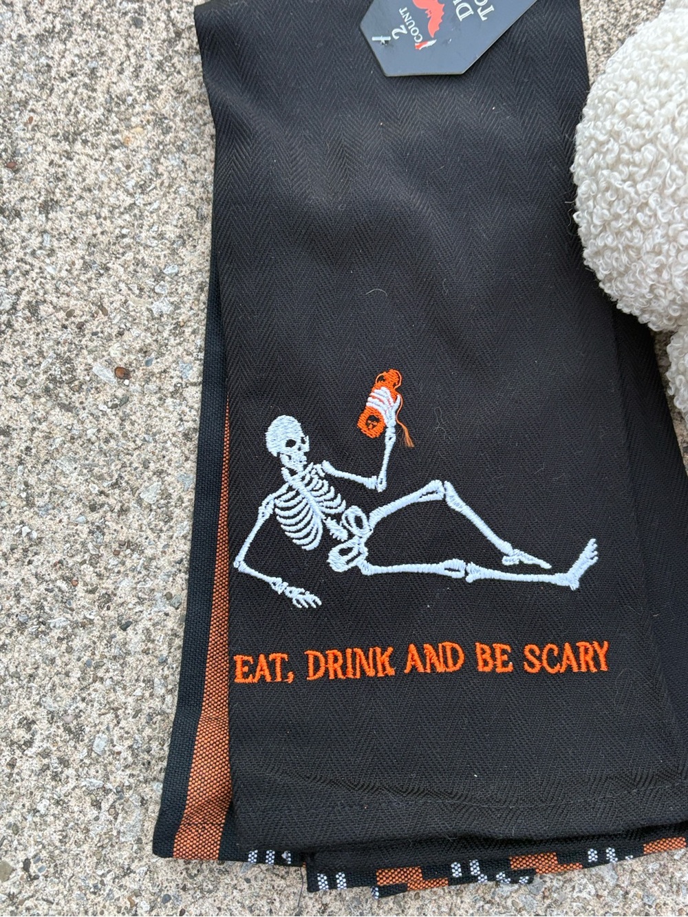 Eat, Drink and Be Scary Black Halloween Kitchen Towel set of 2! NWT